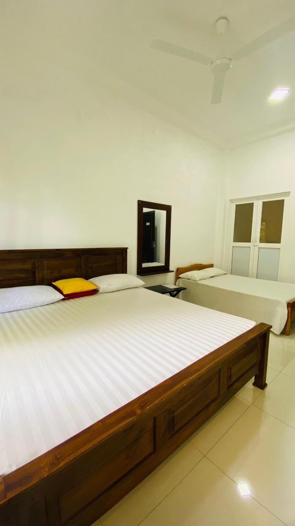Coco Rooms Galle Extérieur photo